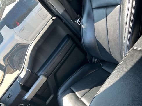 Used 2021 Ford F250 Lariat image 8