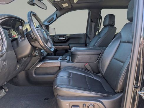 Used 2019 Chevrolet Silverado 1500 High Country AWD/4WD image 17