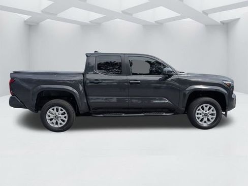 Used 2024 Toyota Tacoma SR5 RWD image 3