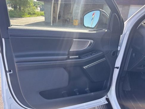 Certified 2025 Ford Expedition Max Platinum AWD/4WD image 13