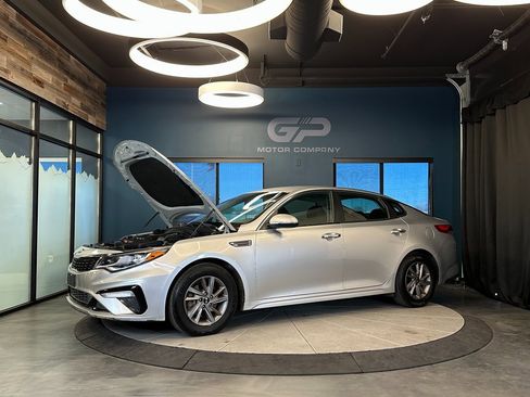 Used 2020 Kia Optima LX image 21