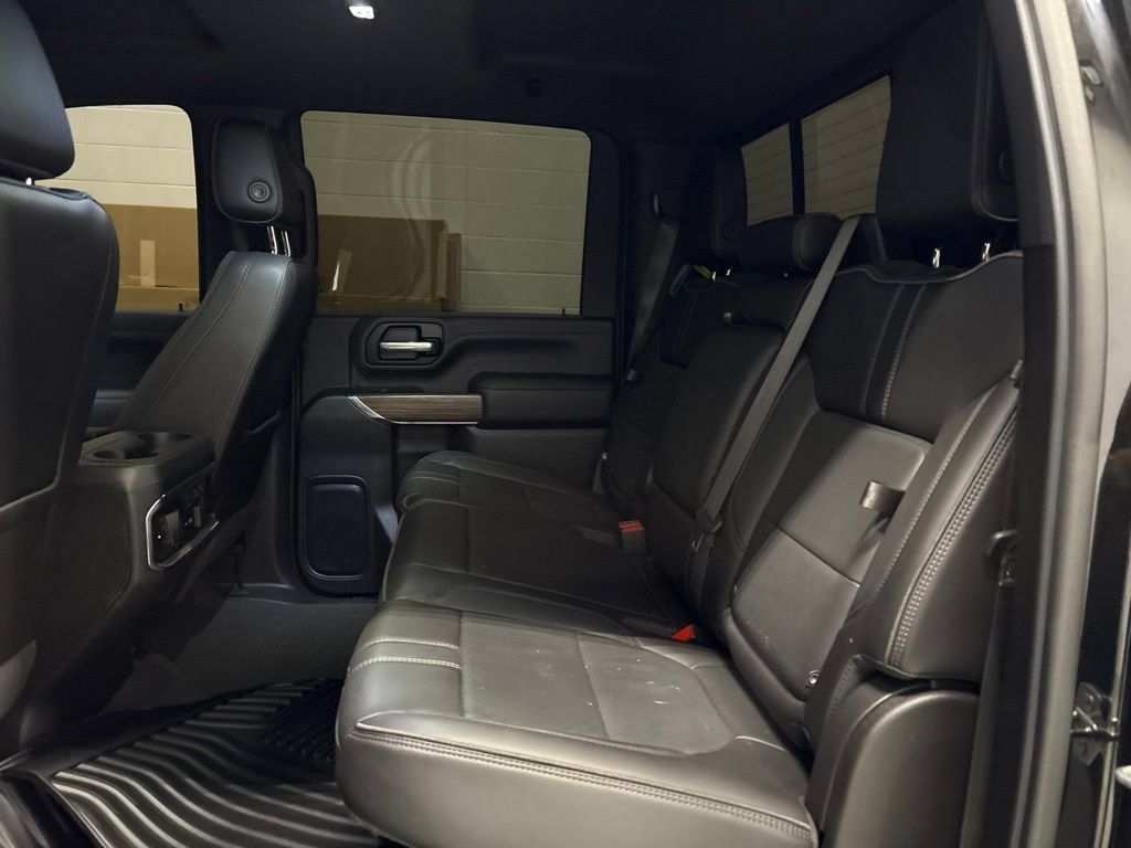 Used 2020 Chevrolet Silverado 3500 High Country AWD/4WD image 33