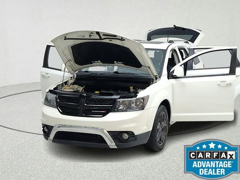 Used 2020 Dodge Journey Crossroad image 9