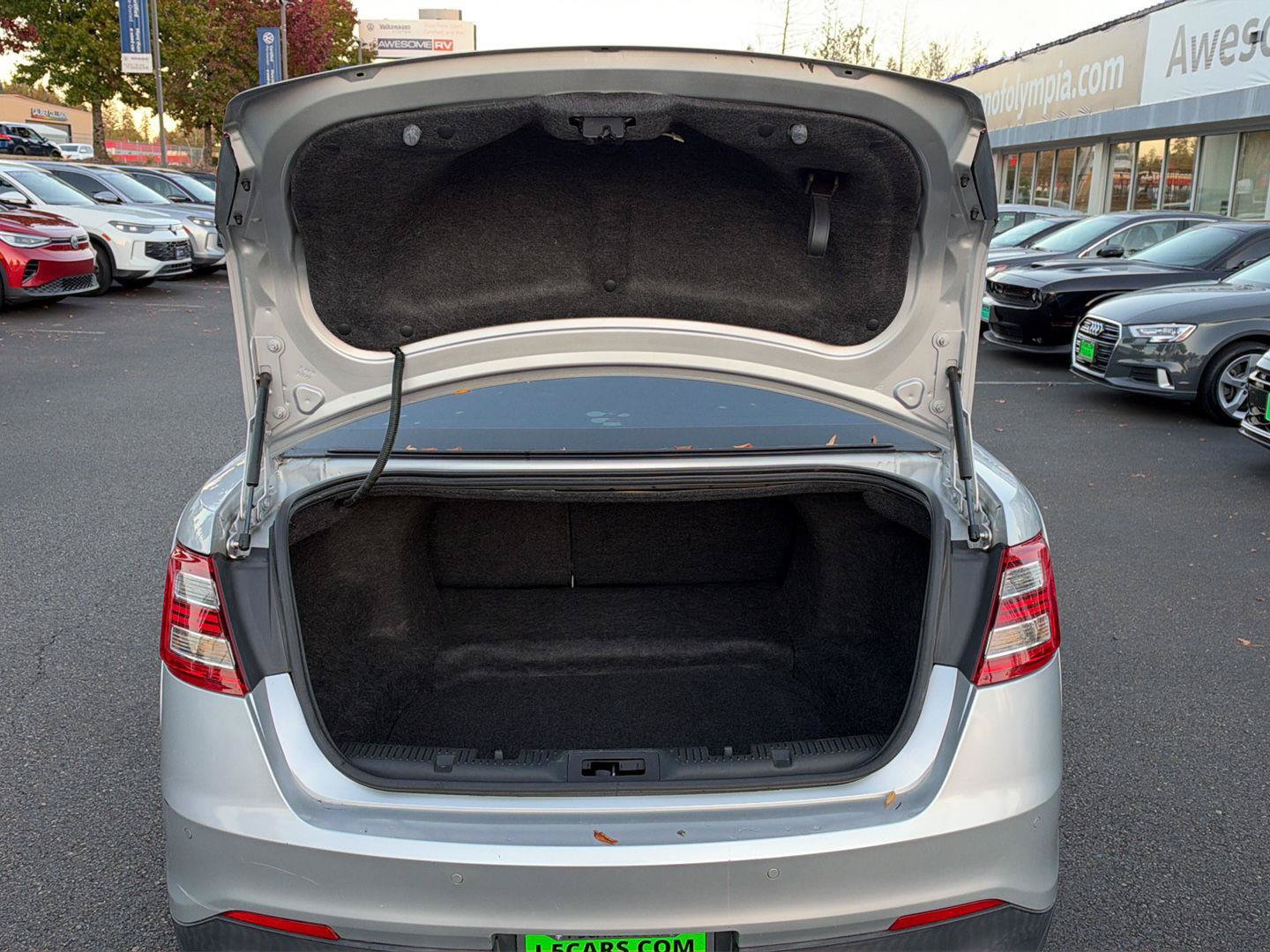 Used 2014 Ford Taurus Limited FWD image 16