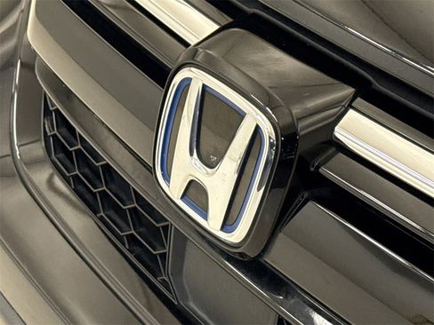 Used 2020 Honda CR-V LX image 6