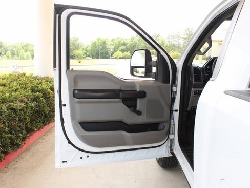 Used 2017 Ford F250 XL w/ XL Value Package RWD image 27