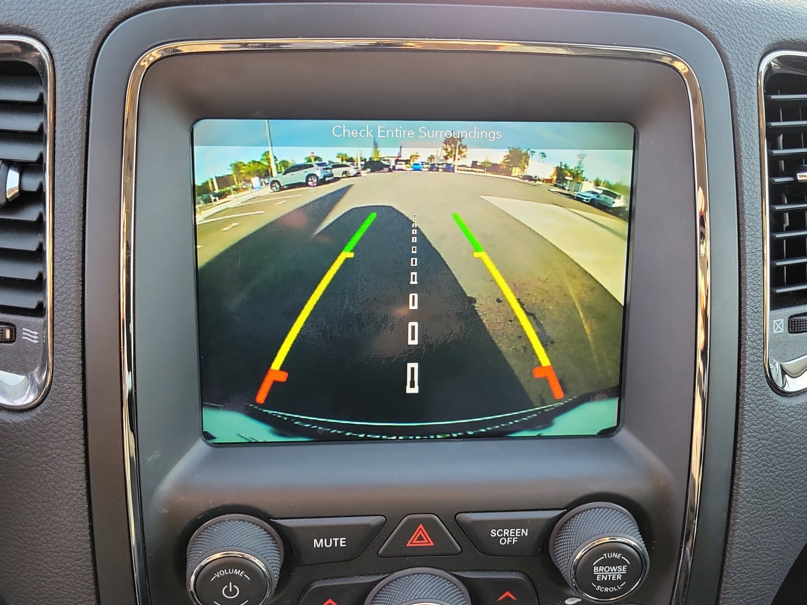 Used 2018 Dodge Durango GT w/ Premium Group RWD image 24