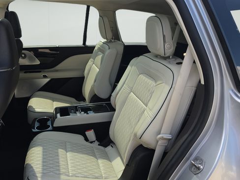 Used 2020 Lincoln Aviator Black Label w/ Dynamic Handling Package AWD/4WD image 19