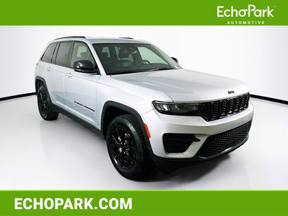 Used 2024 Jeep Grand Cherokee Altitude
