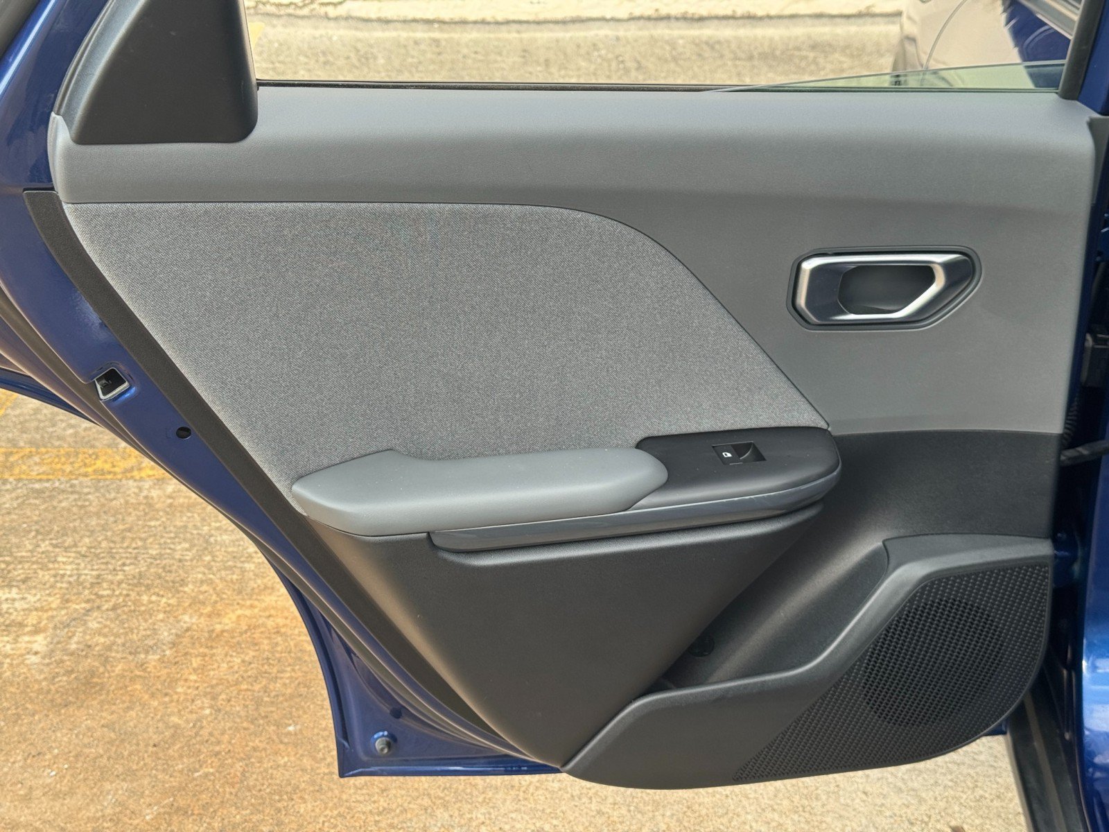 Used 2025 Kia K4 EX FWD image 36