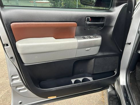 Used 2019 Toyota Sequoia SR5 image 13