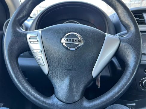 Used 2019 Nissan Versa SV FWD image 17