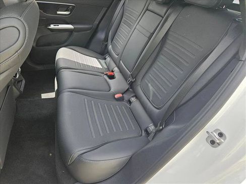 Certified 2026 Mercedes-Benz GLC 300 image 17