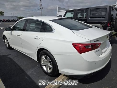 Used 2022 Chevrolet Malibu LS w/ Driver Confidence Package II FWD image 4