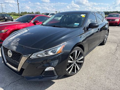 Used 2021 Nissan Altima 2.0 SR FWD image 8