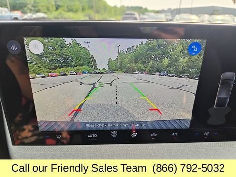 Used 2025 Ford Maverick XLT w/ Equipment Group 302A AWD/4WD image 23