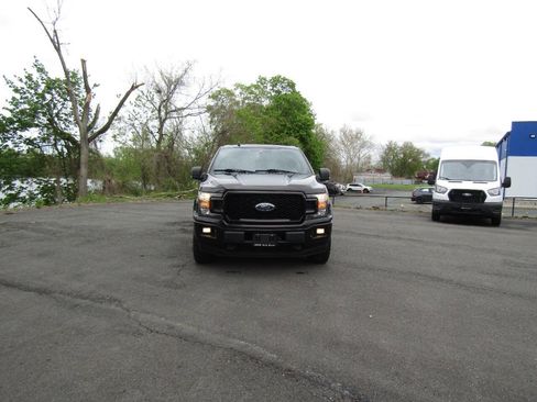 Used 2019 Ford F150 XLT w/ Equipment Group 302A Luxury AWD/4WD image 10