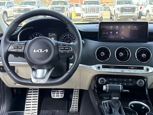 Used 2023 Kia Stinger GT-Line w/ Sun & Sound Package image 7