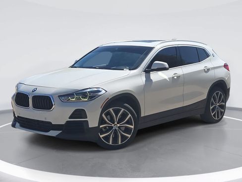 Used 2022 BMW X2 sDrive28i w/ Convenience Package FWD image 1