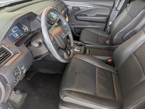 Certified 2023 Honda Passport EX-L image 15