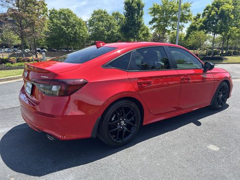Used 2025 Honda Civic Sport image 9