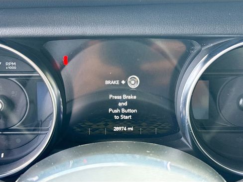 Used 2021 Jeep Wrangler Unlimited Rubicon 4xe image 13