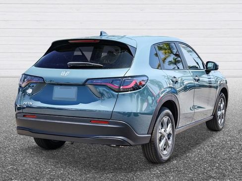 New 2027 Honda HR-V LX image 4