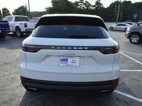 Used 2019 Porsche Cayenne AWD/4WD image 7