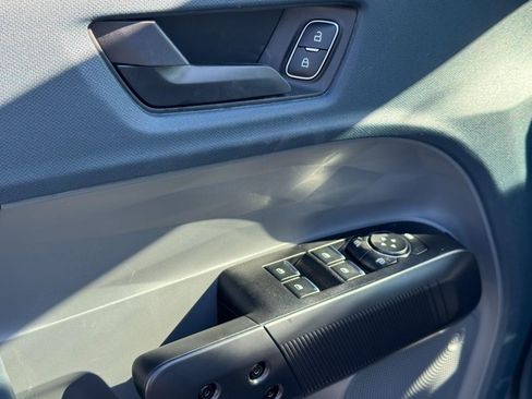 New 2025 Ford Maverick XLT w/ XLT Luxury Package image 10