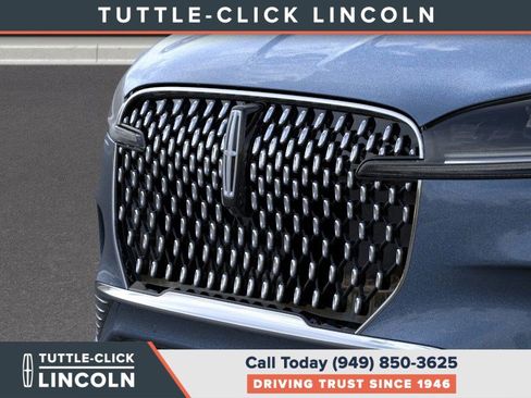 New 2026 Lincoln Aviator Reserve image 17