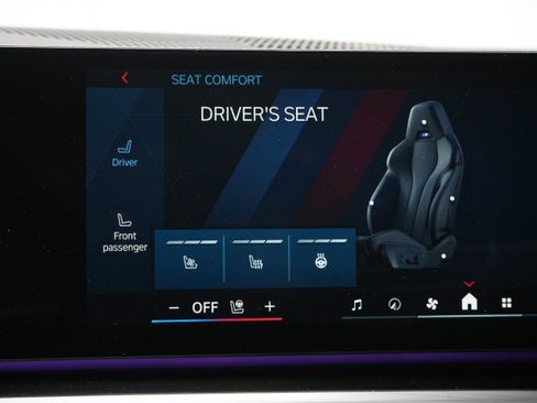 Used 2026 BMW M5 w/ Carbon Package image 63