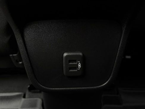 Used 2019 Chevrolet Equinox LT image 21