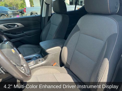Used 2019 Chevrolet Traverse LT FWD image 11