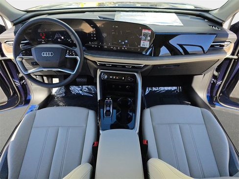 New 2025 Audi Q5 Premium image 35