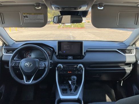 Used 2023 Toyota RAV4 XLE image 32