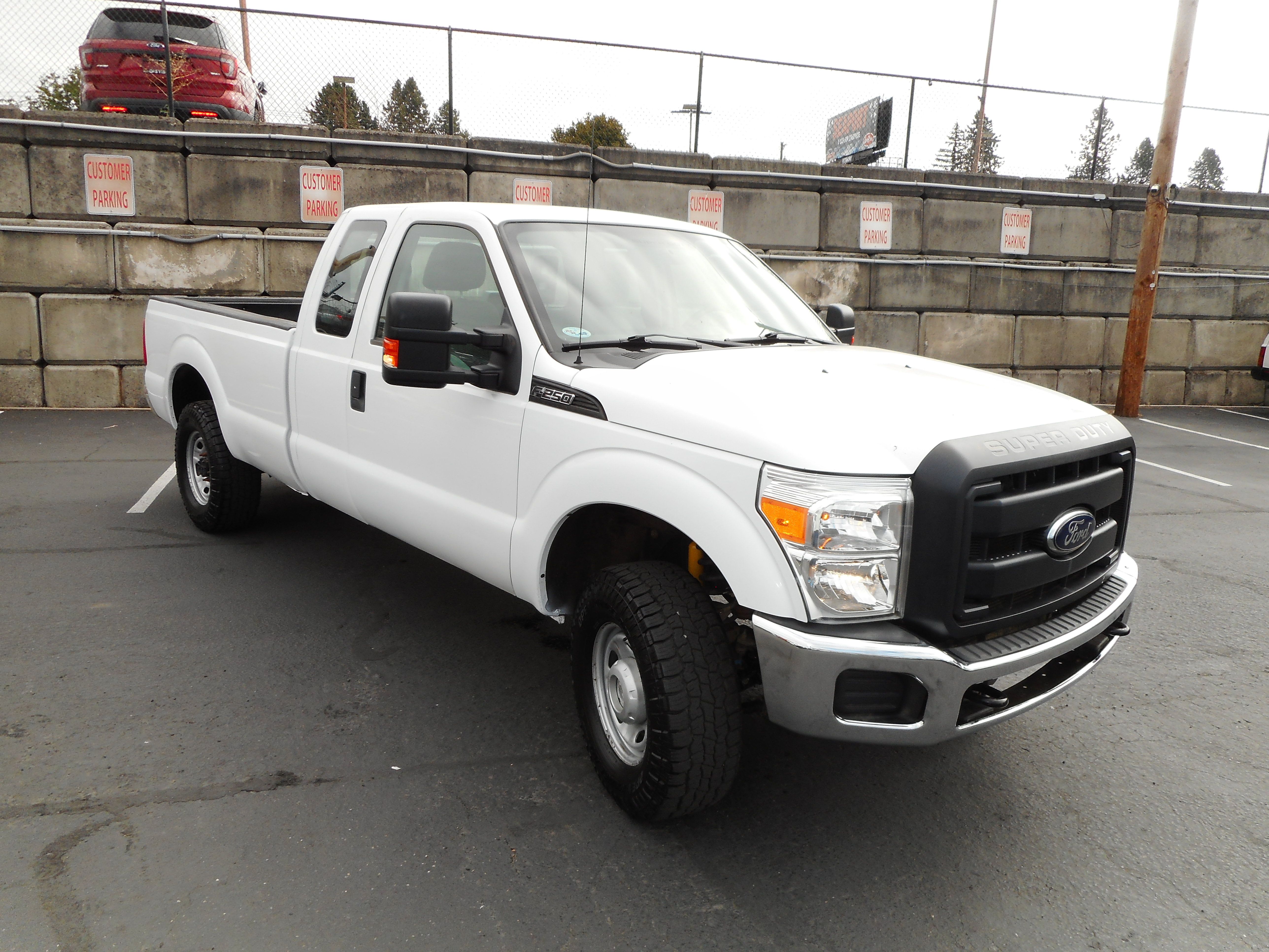 Used 2012 Ford F250 XL w/ PWR Equipment Group AWD/4WD image 4
