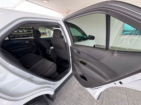 Used 2024 Chevrolet Equinox LT image 23