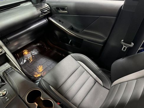 Used 2020 Lexus IS 300 F Sport w/ Blackline Edition image 17