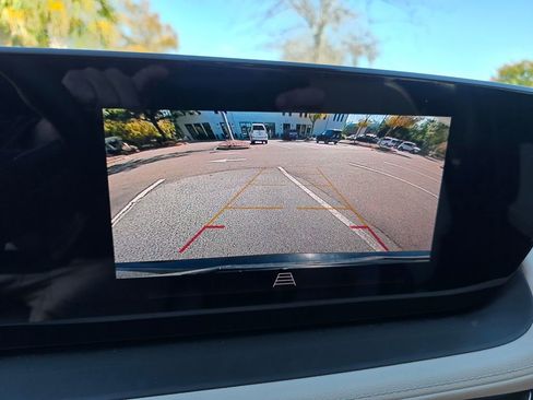 Used 2025 Buick Encore GX Sport Touring w/ Comfort Package image 18