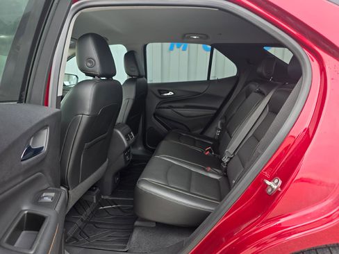 Used 2020 Chevrolet Equinox Premier image 22