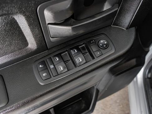 Used 2019 RAM 1500 Tradesman w/ Tradesman SXT Package RWD image 44