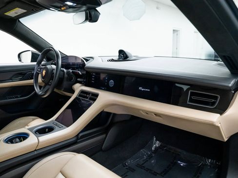 Used 2020 Porsche Taycan Turbo image 26