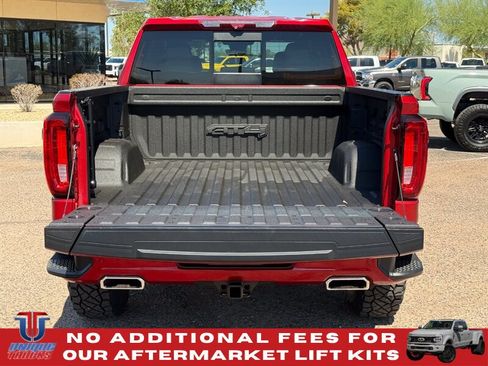 Used 2024 GMC Sierra 1500 AT4 w/ Technology Package AWD/4WD image 9
