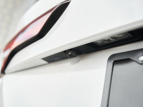 Used 2024 Mitsubishi Outlander SE image 9