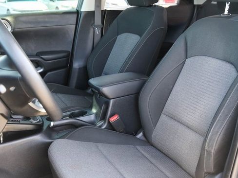 Used 2020 Kia Soul S image 11