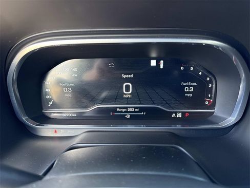 Used 2023 GMC Yukon SLT w/ SLT Luxury Package image 14