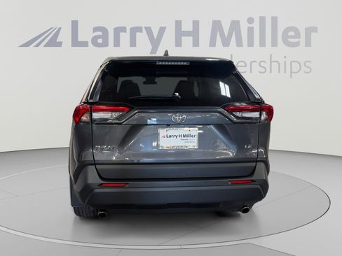 Used 2025 Toyota RAV4 LE FWD image 4