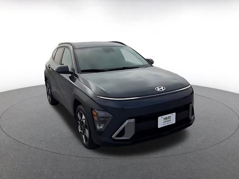 Used 2025 Hyundai Kona SEL image 15