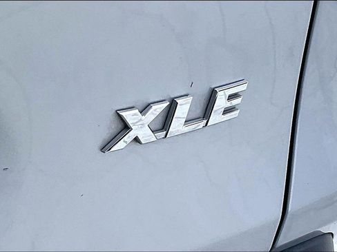 Certified 2022 Toyota RAV4 XLE w/ Convenience Package image 22