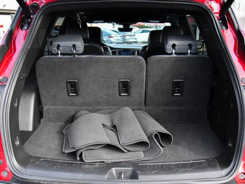 Used 2024 Buick Enclave Premium image 44